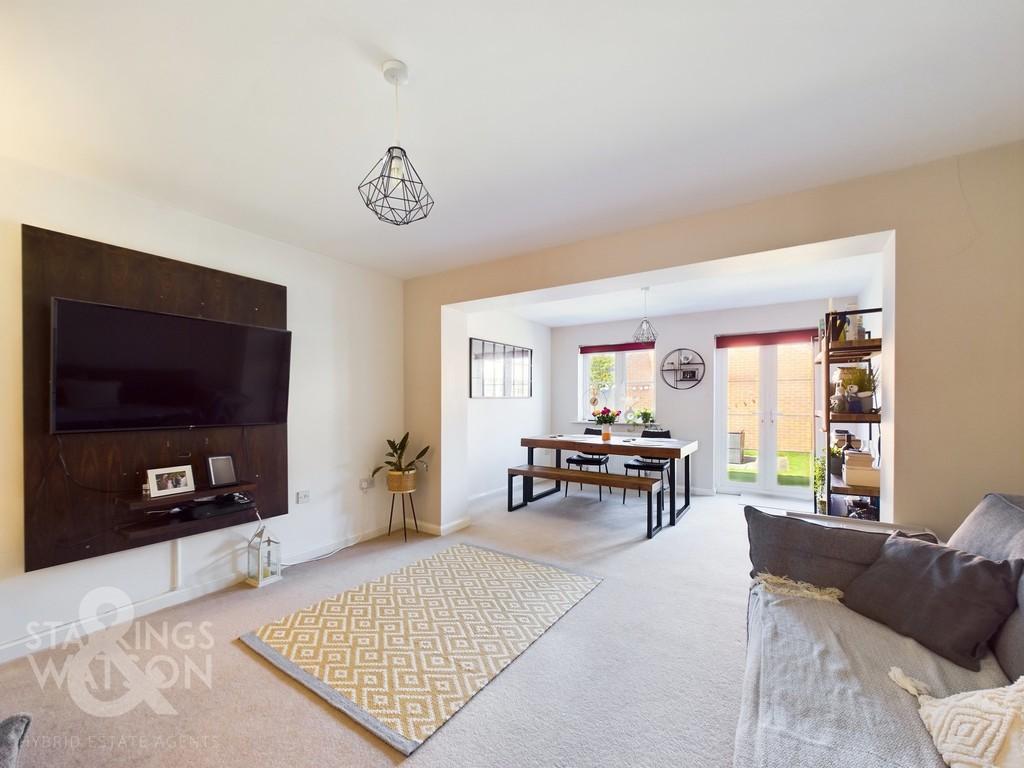 Windsor Park Gardens, Sprowston, Norwich 2 bed end of terrace house for