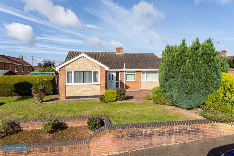 North Petherton, Nr. Bridgwater 4 bed detached bungalow for sale £325,000