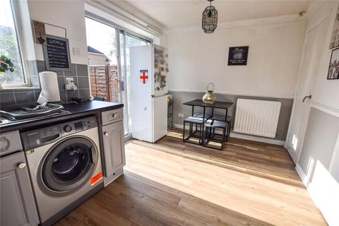 2 bedroom semi-detached house for sale - Kerscott Road, Manchester, Greater Manchester, M23