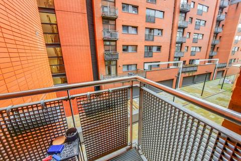 2 bedroom flat for sale, Bauhaus, 2 Little John Street, Spinningfields, Manchester, M3