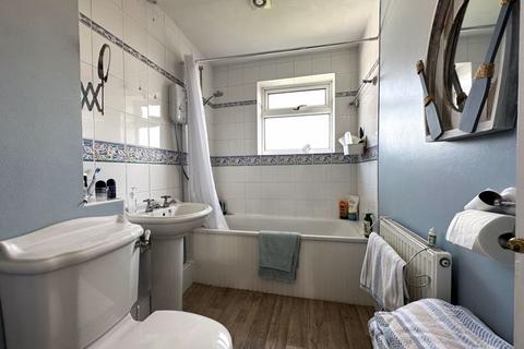 26 Gordon Drive, Tipton, DY4 7LZ