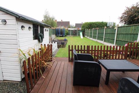 25 King George Crescent, Walsall, WS4 1EF