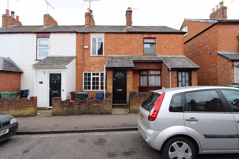 Queens Road, Banbury 2 bed terraced house for sale £255,000
