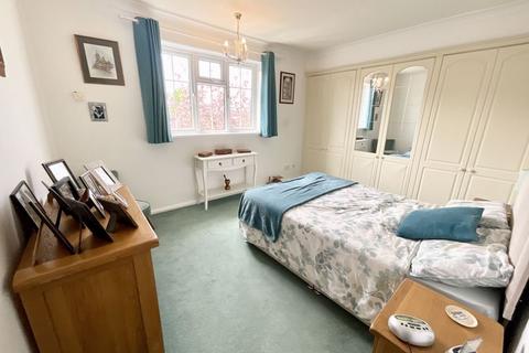 2 bedroom apartment for sale - Longton Road, Trentham