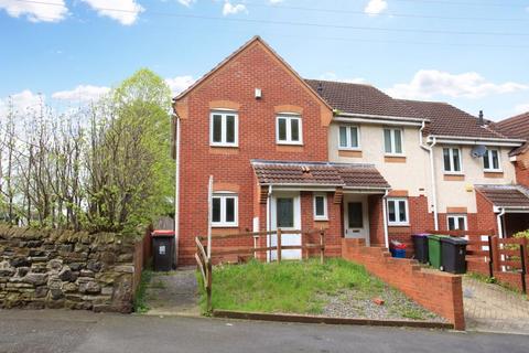 3 bedroom terraced house to rent, Bishops Walk, Donnington, Telford TF2 7HP