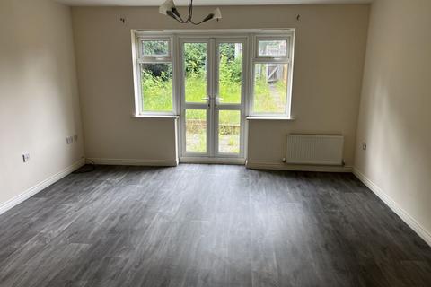 3 bedroom terraced house to rent, Bishops Walk, Donnington, Telford TF2 7HP