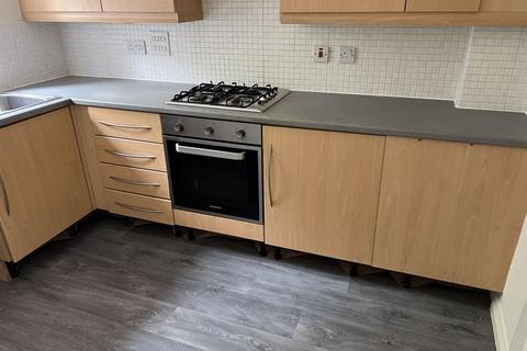 3 bedroom terraced house to rent, Bishops Walk, Donnington, Telford TF2 7HP