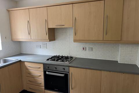 3 bedroom terraced house to rent, Bishops Walk, Donnington, Telford TF2 7HP