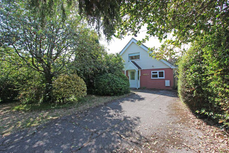 Stopples Lane, Hordle 3 bed chalet to rent £1,800 pcm (£415 pw)