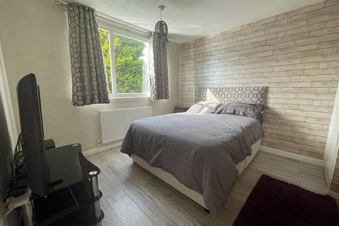 12 Cathkin Close, Leicester, LE3 6PW