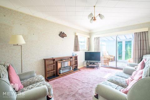 75 Bradpole Road, Bournemouth, BH8 9NY