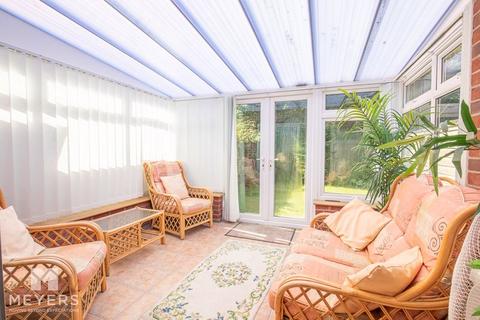 75 Bradpole Road, Bournemouth, BH8 9NY