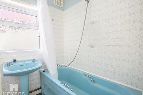 75 Bradpole Road, Bournemouth, BH8 9NY