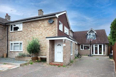 5 bedroom semi-detached house for sale - Shannon Close, Grove