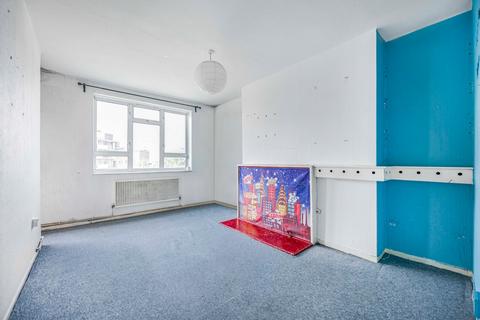 1 bedroom flat for sale - Patmore Estate, London, SW8