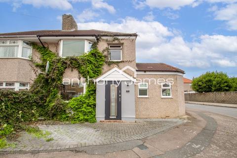 3 bedroom semi-detached house to rent, Kenmere Road, Welling DA16