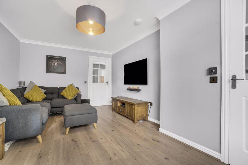 5 Ladyacre View, Irvine, KA11 2FR 4 bed detached villa for sale £220,000