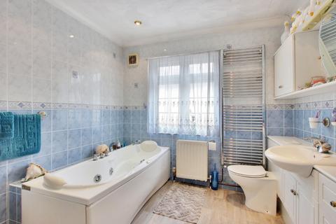 175 Main Road, Longfield Hill, Longfield, DA3 7PJ