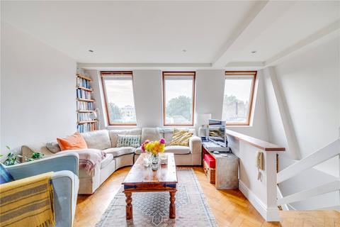 2 bedroom apartment for sale, Delorme Street, London, W6