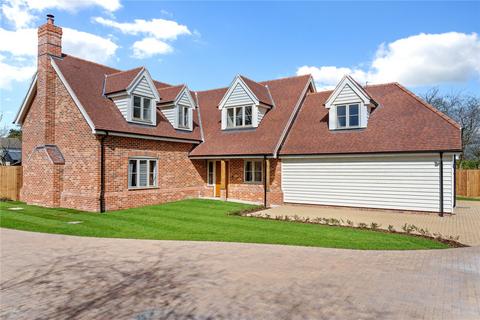 4 bedroom detached house for sale, London Road, Braintree, CM77