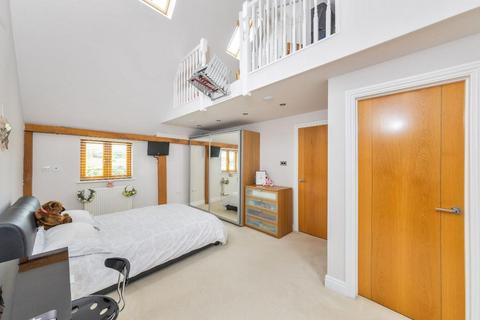 4 bedroom barn conversion for sale, Sand Lane, Silsoe, Bedfordshire, MK45 4QR