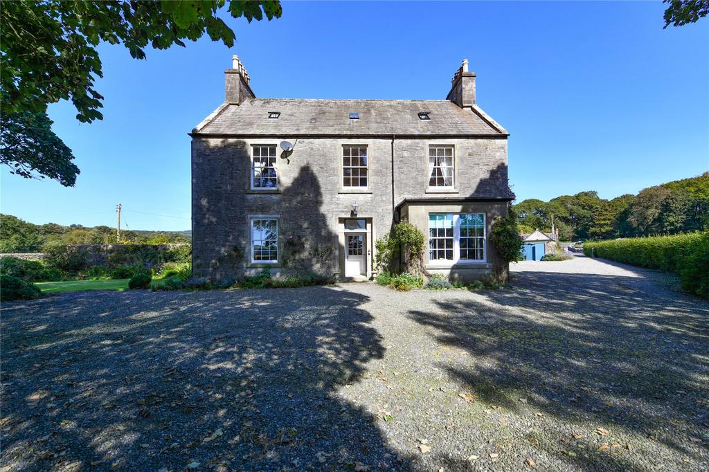 Abbey House, Glenluce, Newton Stewart, Dumfries and Galloway, DG8 6 bed