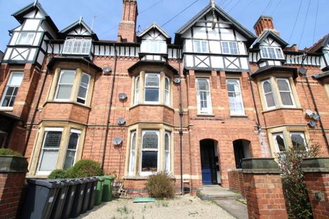 2 bedroom flat to rent, Heath Terrace, Leamington Spa