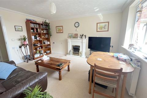 1 bedroom apartment for sale, Montagu Road, Highcliffe, Christchurch, Dorset, BH23