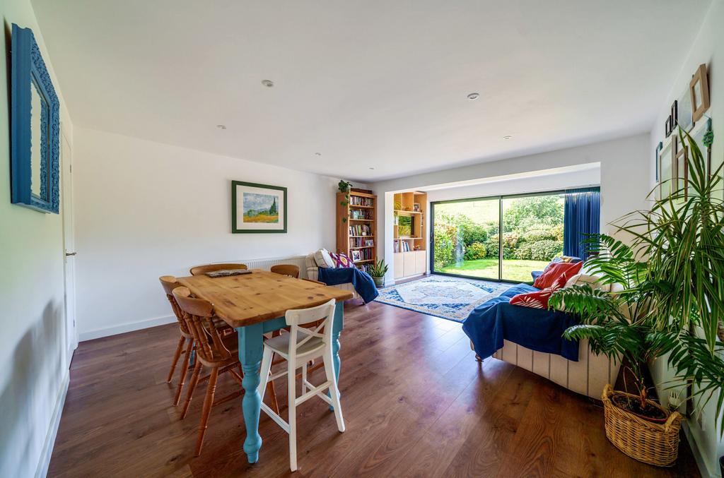 Bourchier Close, Bampton, Tiverton, Devon, EX16 3 bed detached house