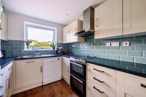 19 Bourchier Close, Bampton, Tiverton, EX16 9AG