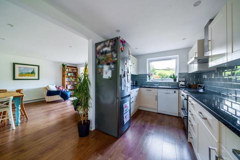 19 Bourchier Close, Bampton, Tiverton, EX16 9AG