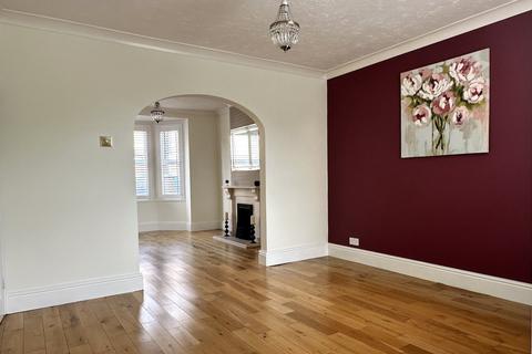 17 Brooklands Road, Bletchley, Milton Keynes, MK2 2RH