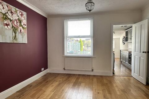 17 Brooklands Road, Bletchley, Milton Keynes, MK2 2RH