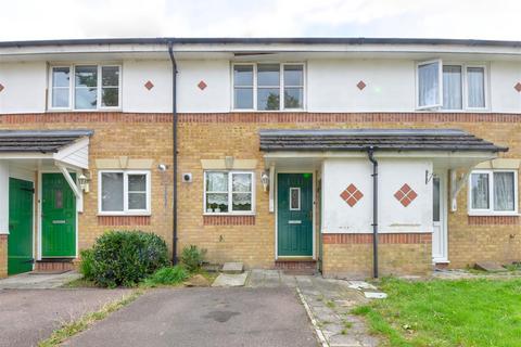 7 Martock Gardens, London, N11 3GH