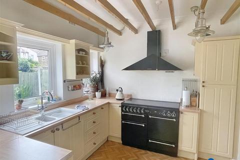 3 bedroom house for sale - Thackeray Road, London