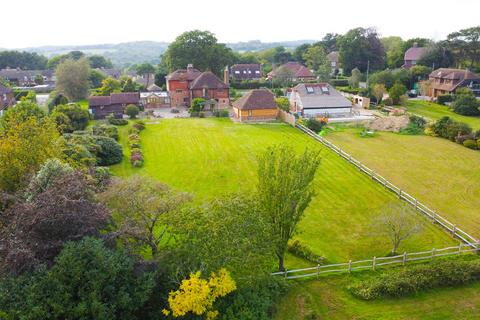 5 bedroom detached house for sale, Whatlington Road, Battle