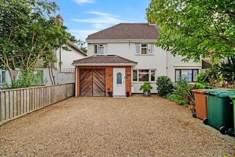 1 Orchard Way, Ashford, TW15 3AU