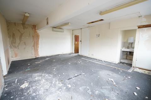 Office to rent, Southend Road, Grays
