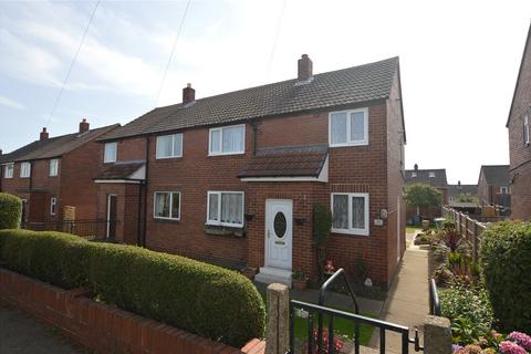 3 bedroom semi-detached house for sale, Cotswold Drive, Rothwell, Leeds, West Yorkshire