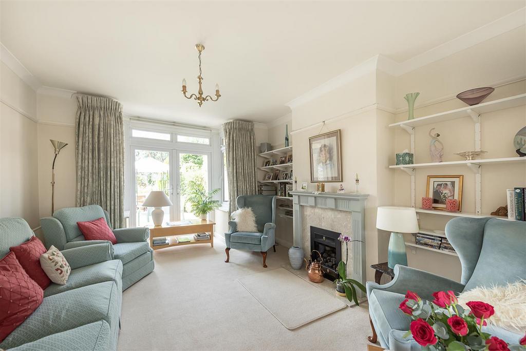Dalkeith Road, Harpenden 4 bed semidetached house £1,350,000
