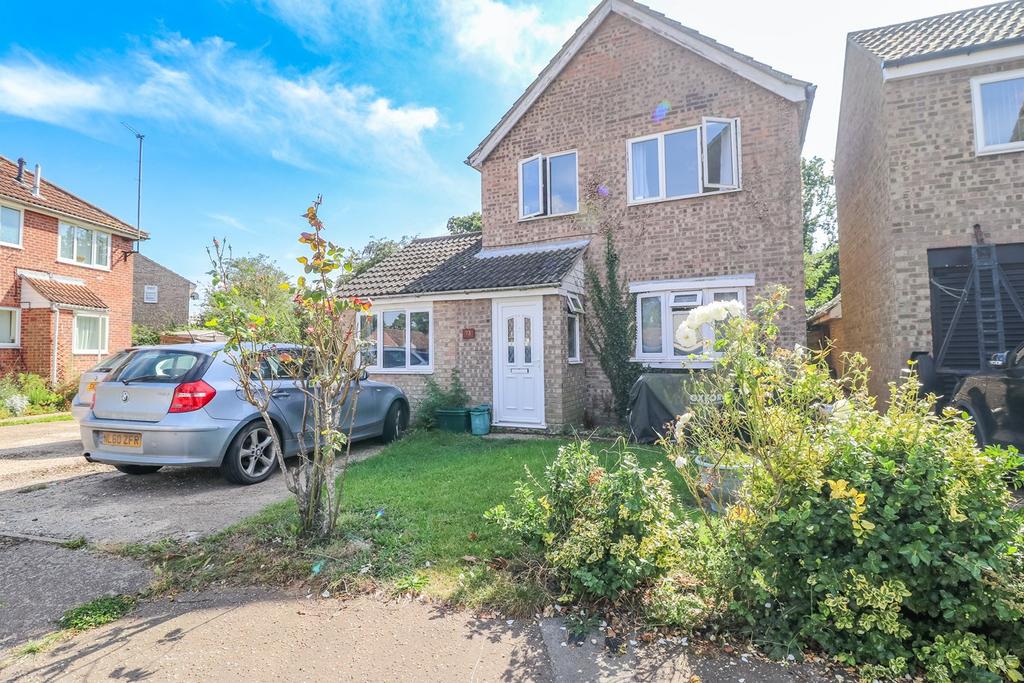 Alexandra Drive, Wivenhoe, Colchester, CO7 4 bed detached house for sale £325,000