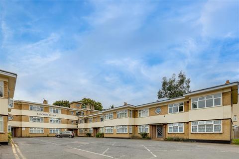 26 Lincoln Close, London, SE25 5ET