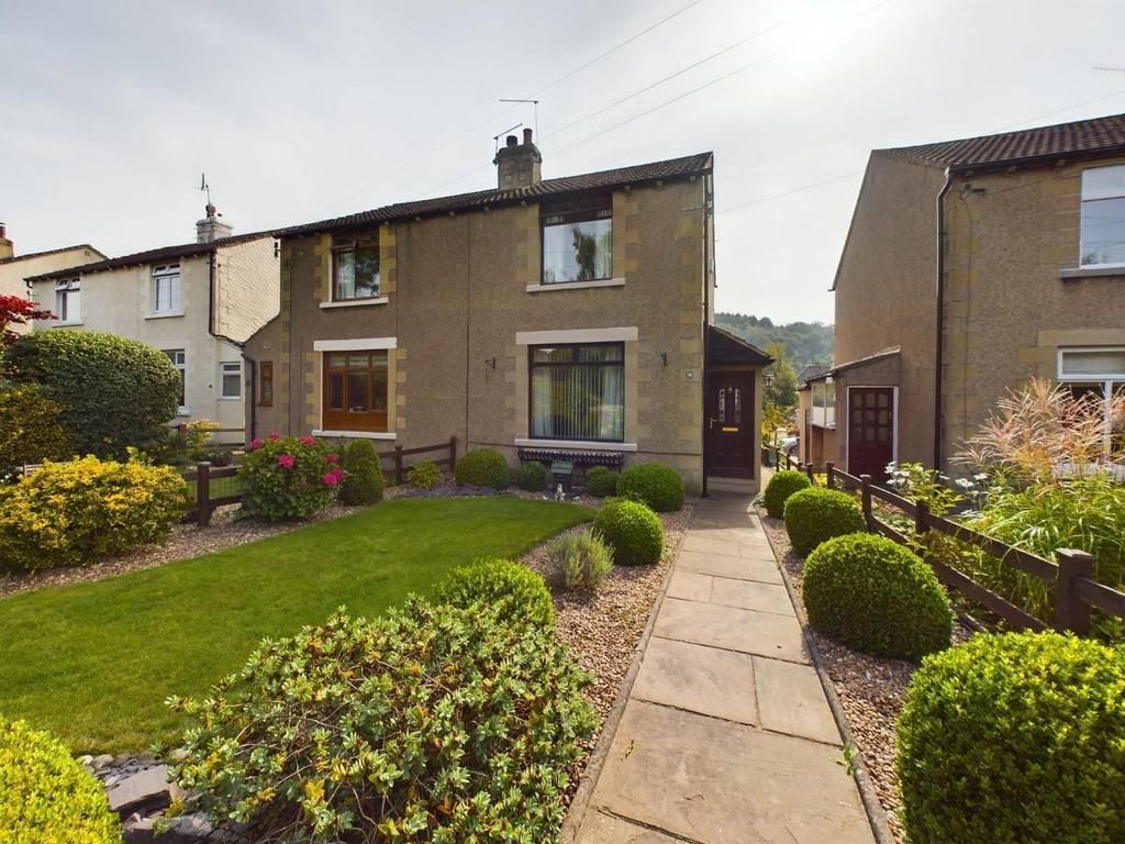 Hazelmere Avenue, Bingley 2 bed semidetached house for sale £225,000
