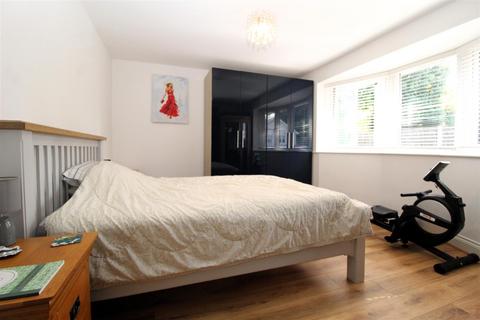 2 bedroom detached bungalow for sale, The Laurels, Broadstairs