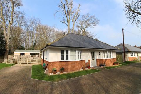 2 bedroom detached bungalow for sale, The Laurels, Broadstairs