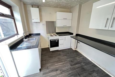 10 Derwent Close, Pensnett, Brierley Hill, DY5 4QA