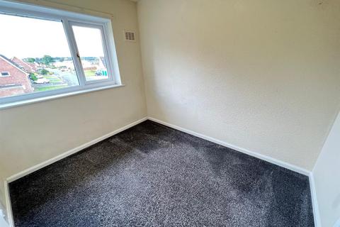 10 Derwent Close, Pensnett, Brierley Hill, DY5 4QA