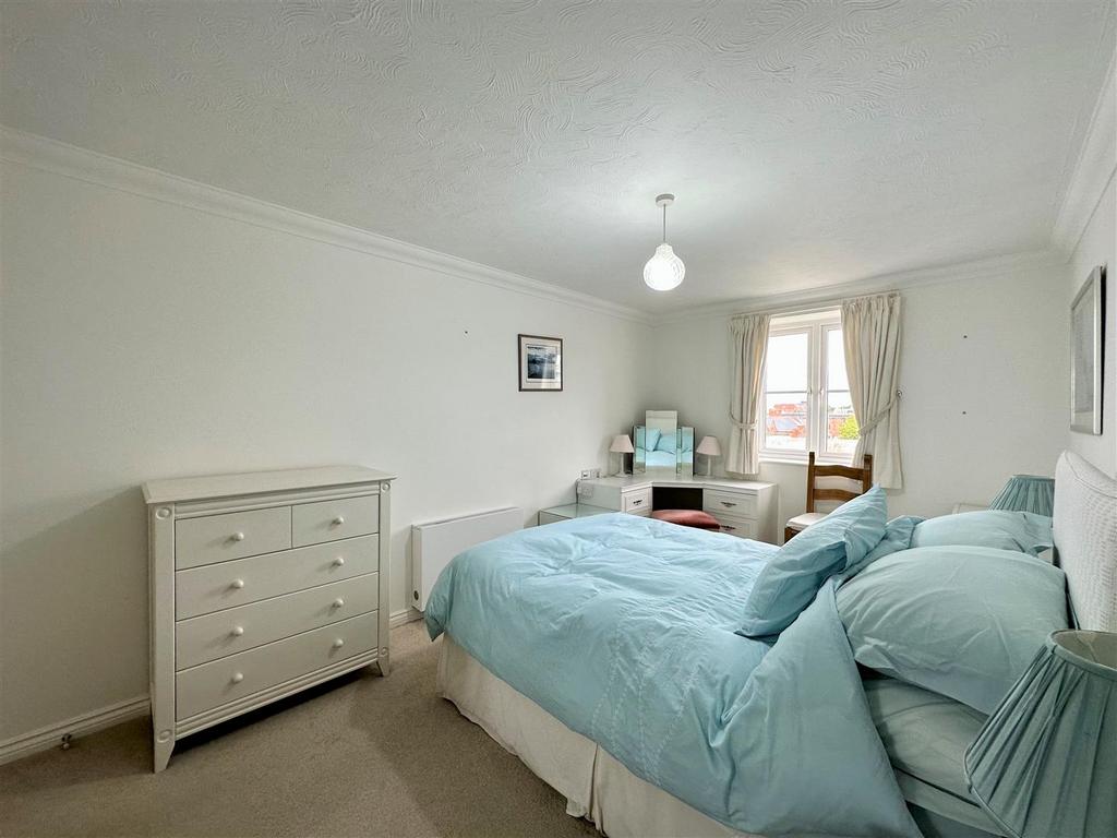 Bedroom 1 Aspect 2