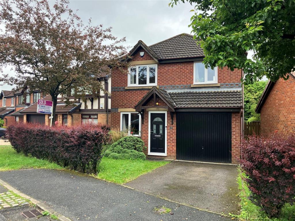 Brooklands, Horwich, Bolton 4 bed detached house £345,000