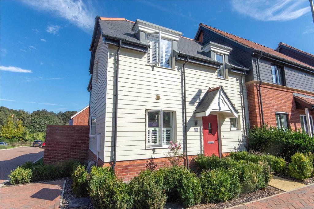 Dairy Lane, Stansted Mountfitchet, Essex, CM24 3 bed end of terrace